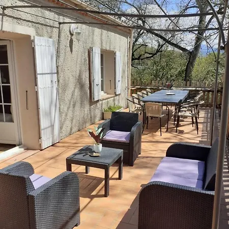 L'oustaou D'aiglun Aiglun (Alpes-de-Haute-Provence)