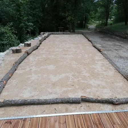 Дом отдыха L'oustaou D'aiglun